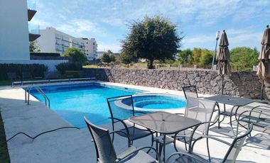 Departamento de lujo frente al Green en Zibata