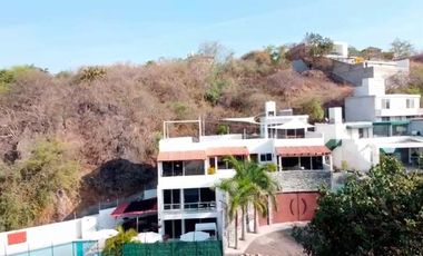 Casa en Pueblo Tequesquitengo