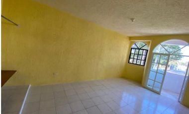 HERMOSA CASA EN CHETUMAL CON ALBERCA!