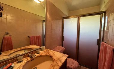 Casa con Jardín para Remodelar en San Jerónimo Lídice