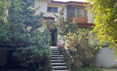 Casa con Jardín para Remodelar en San Jerónimo Lídice