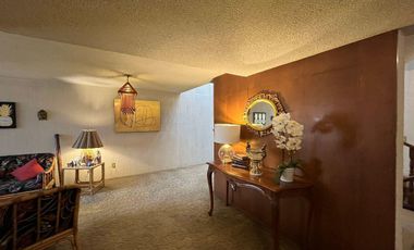 Casa con Jardín para Remodelar en San Jerónimo Lídice