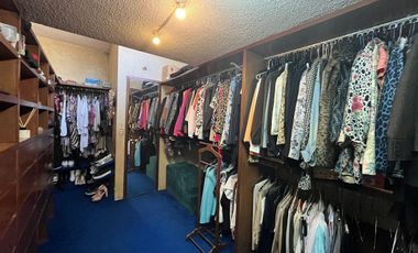 Casa con Jardín para Remodelar en San Jerónimo Lídice