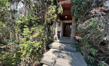 Casa con Jardín para Remodelar en San Jerónimo Lídice