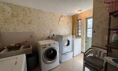 Casa con Jardín para Remodelar en San Jerónimo Lídice