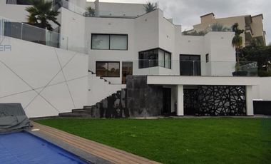 Casa en Bosques de las Lomas