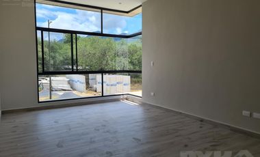 Casa - Fraccionamiento Altares Residencial