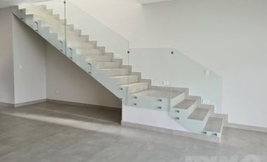 Casa - Fraccionamiento Altares Residencial
