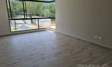 Casa - Fraccionamiento Altares Residencial