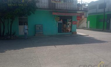 Casa en venta en Martínez de la Torre en contra esquina del INE