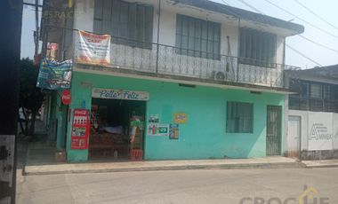 Casa en venta en Martínez de la Torre en contra esquina del INE