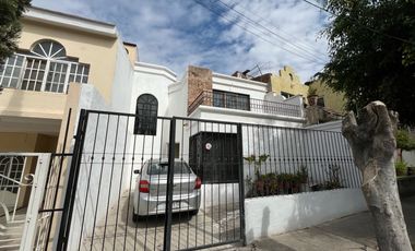 Casa en  VENTA en LOMA DORADA SECC.A