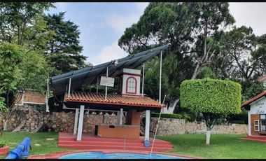 VENTA DE CASA DENTRO DE FRACCIONAMIENTO DE 6 CASAS EN IXTAPAN DE LA SAL