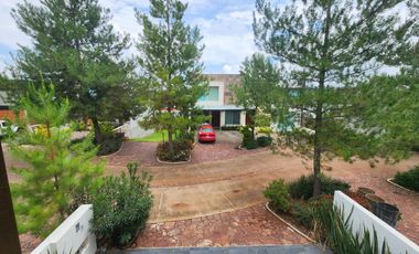 Casa en Venta Altozano Fraccionamiento privado