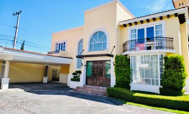 Casa en  Venta Fraccionamiento el Estoril Metepec