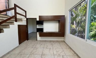 Casa en Fraccionamiento Lomas de Cuernavaca