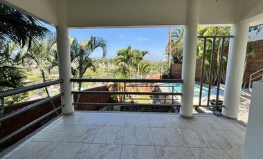 Casa en Fraccionamiento Lomas de Cuernavaca