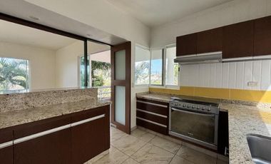 Casa en Fraccionamiento Lomas de Cuernavaca
