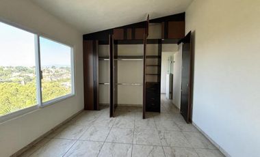 Casa en Fraccionamiento Lomas de Cuernavaca