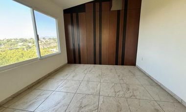 Casa en Fraccionamiento Lomas de Cuernavaca