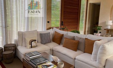 VILLA EN CAMPO DE GOLF EN LA RIVIERA MAYA