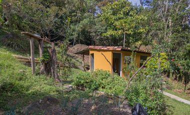 CASA CAMPESTRE en VENTA en Copacabana Vereda Yarumito Copacabana