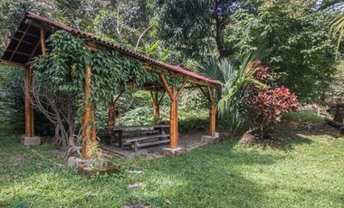 CASA CAMPESTRE en VENTA en Copacabana Vereda Yarumito Copacabana