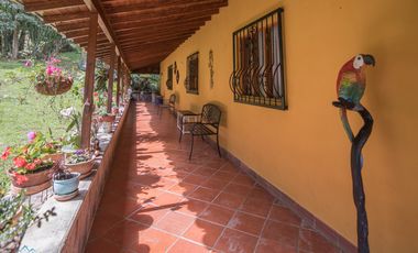 CASA CAMPESTRE en VENTA en Copacabana Vereda Yarumito Copacabana