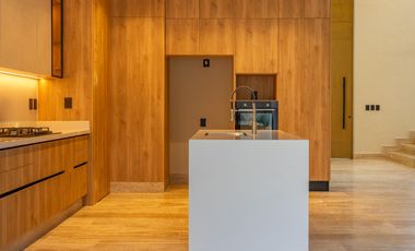 Casa en  VENTA Vía Cumbres