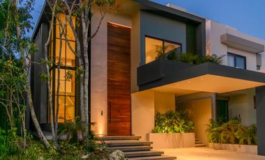 Casa en  VENTA Vía Cumbres