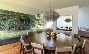 Residencia de lujo del Arq. Farré a la venta en Pedregal .