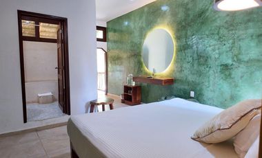 VENTA HOTEL EN TULUM A PIE DE PLAYA CON 16 HABITACIONES Y PENTHOUSE