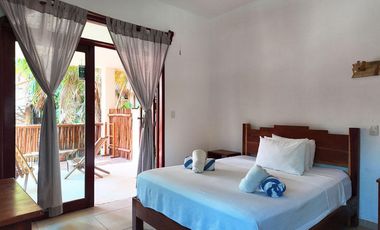 VENTA HOTEL EN TULUM A PIE DE PLAYA CON 16 HABITACIONES Y PENTHOUSE