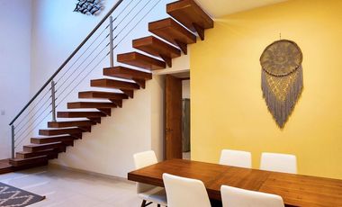 VENTA HOTEL EN TULUM A PIE DE PLAYA CON 16 HABITACIONES Y PENTHOUSE