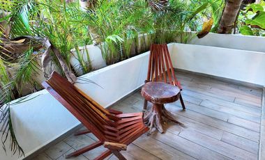 VENTA HOTEL EN TULUM A PIE DE PLAYA CON 16 HABITACIONES Y PENTHOUSE