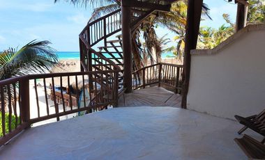 VENTA HOTEL EN TULUM A PIE DE PLAYA CON 16 HABITACIONES Y PENTHOUSE