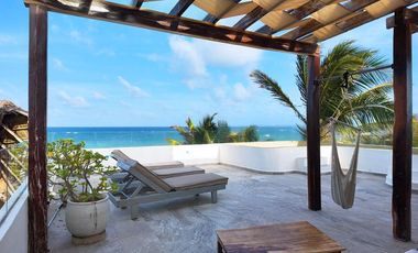 VENTA HOTEL EN TULUM A PIE DE PLAYA CON 16 HABITACIONES Y PENTHOUSE