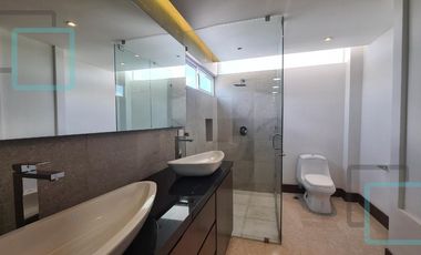 PENTHOUSE EN VENTA TORRE PARK PLACE ZONA VALLE SAN PEDRO
