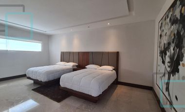 PENTHOUSE EN VENTA TORRE PARK PLACE ZONA VALLE SAN PEDRO