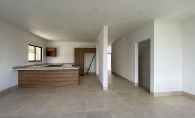 Casa en venta en Cumbres Elite Premier, Sector Pirineos