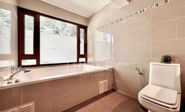 Casa en Venta en Condominio Las Flores - Av. San Jose