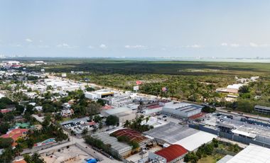 Local con oficinas en venta casi en Av. Donaldo Colosio