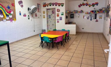 VENTA TERRENO COMERCIAL QUERETARO JURIQUILLA CON PREESCOLAR FUNCIONANDO