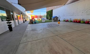 VENTA TERRENO COMERCIAL QUERETARO JURIQUILLA CON PREESCOLAR FUNCIONANDO