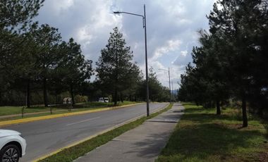 Terreno en Venta en Paseo de Altozano Fraccionamiento privado