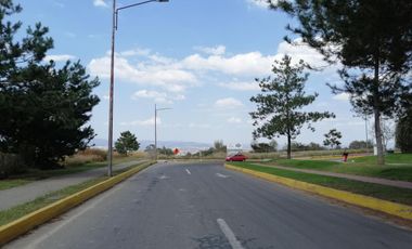 Terreno en Venta en Paseo de Altozano Fraccionamiento privado
