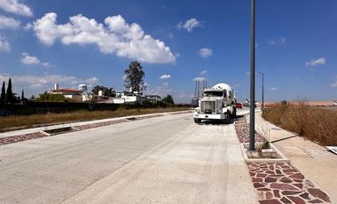 Terreno en Venta en Paseo de Altozano Fraccionamiento privado