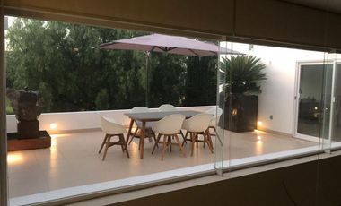 Casa con Alberca Jurica Campestre en Venta