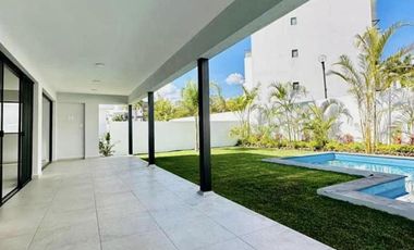 Casa en Fraccionamiento Paraíso Country Club