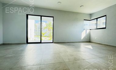Casa en Fraccionamiento Paraíso Country Club